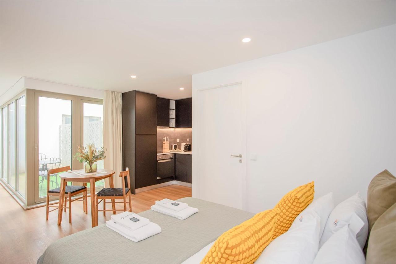 Liiiving In Porto - Downtown Essence Apartments Экстерьер фото